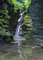 4-й водопад Бешеного ручья