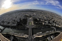 Париж с высоты 281 метра...