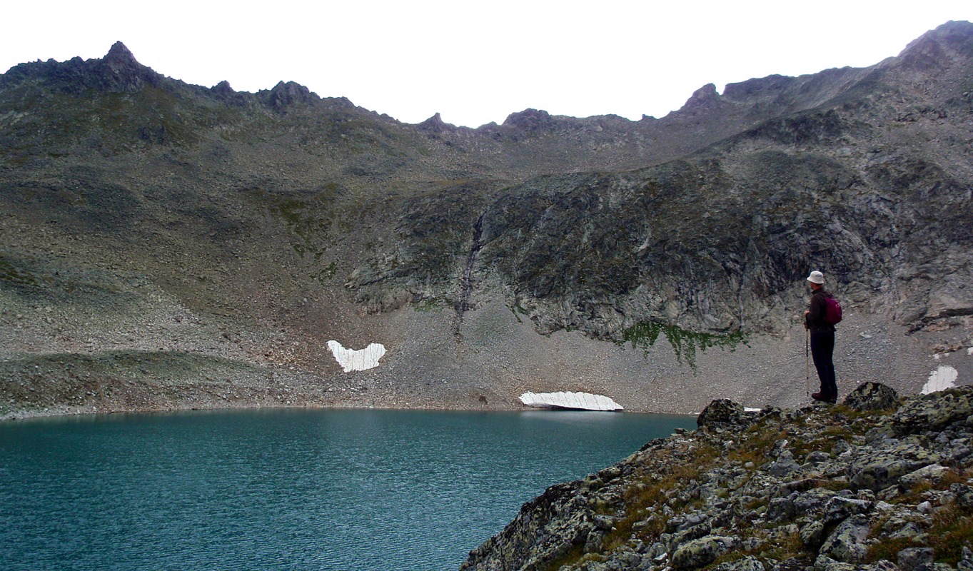 Озеро поднебесное