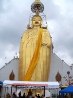 15м будда