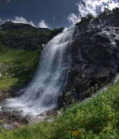 Нижний имеретинский водопад.