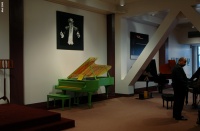 зелёный рояль