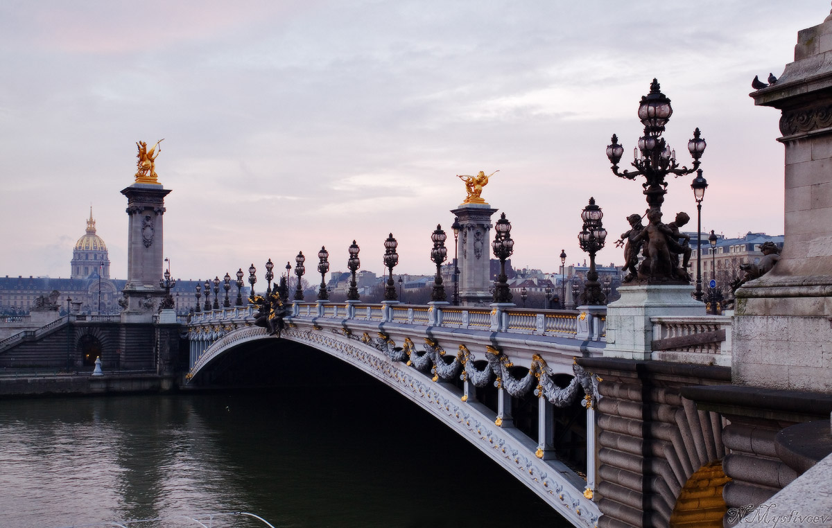 Есть в Париже Русские мосты